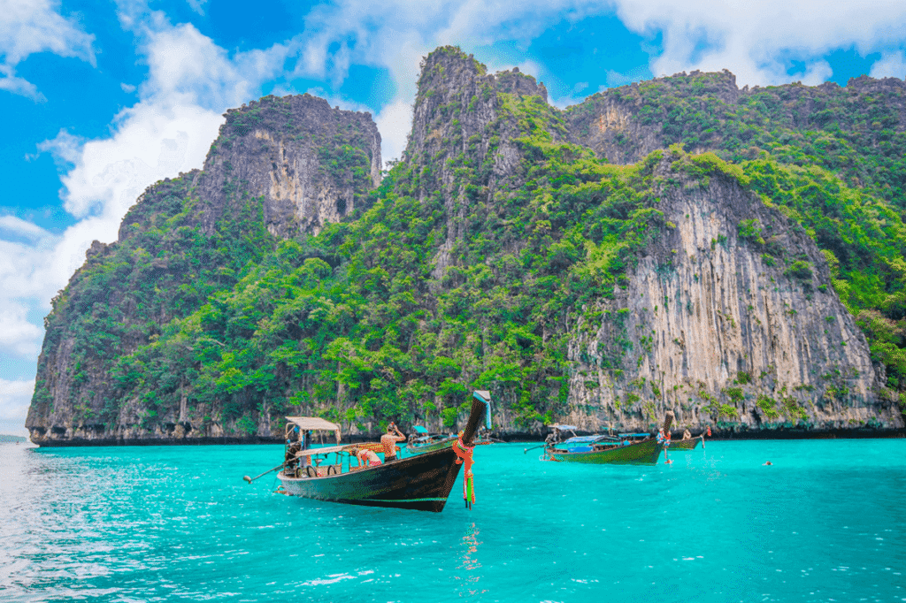 10 Best Tourist Spots in Palawan, Philippines
